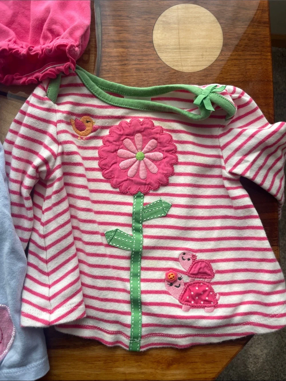 9 piece lot of spring / summer clothes for 0 - 3 month old baby girl